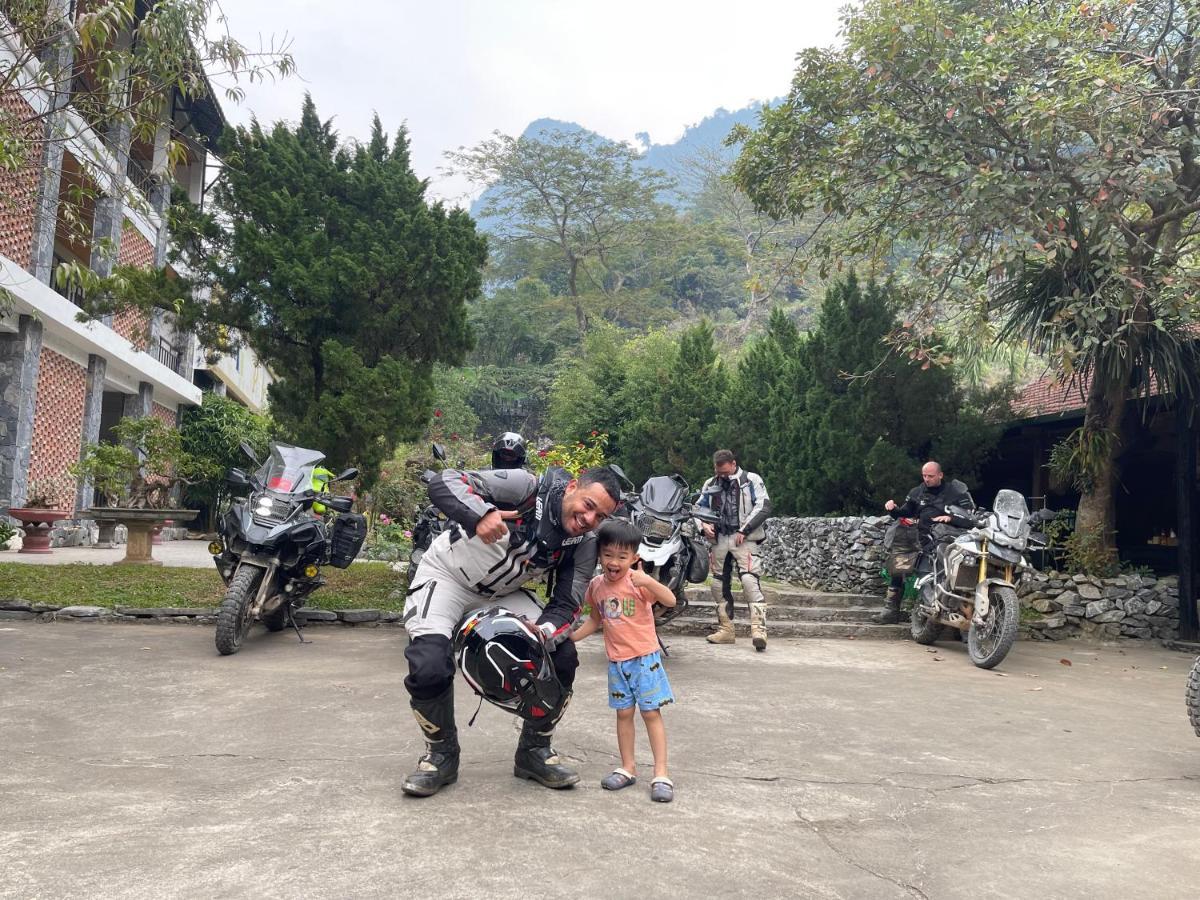 Ha Giang Historic Hotel & Tours Exterior photo