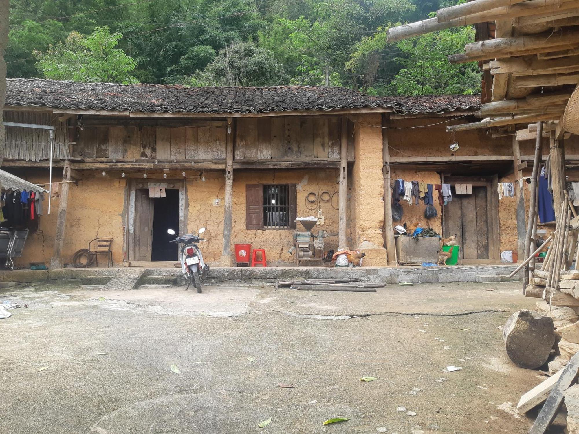 Ha Giang Historic Hotel & Tours Exterior photo